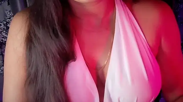 Snapshot of SexyAndHottie chatting on 17, 2, 2026 SexyAndHottie online show from 17, 2, 2026