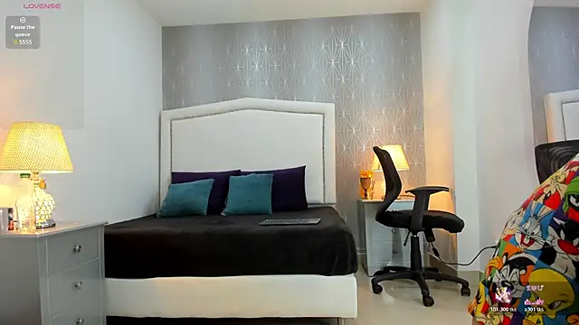  Peach1  online show from 17, 12, 2025