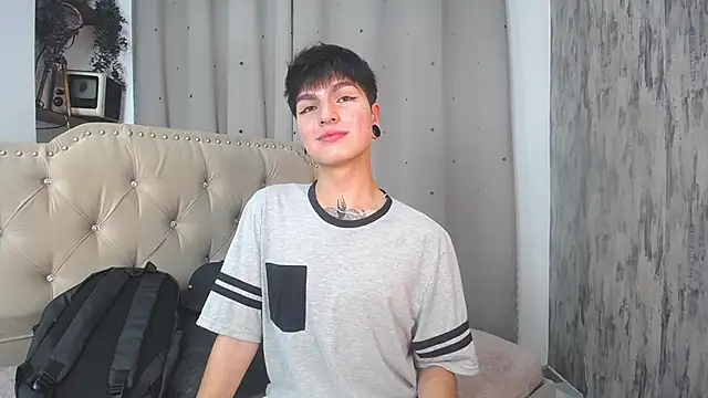 CataFox  online show from 5, 1, 2025