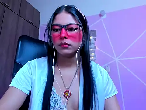  ALLYSON18  online show from 15, 12, 2025