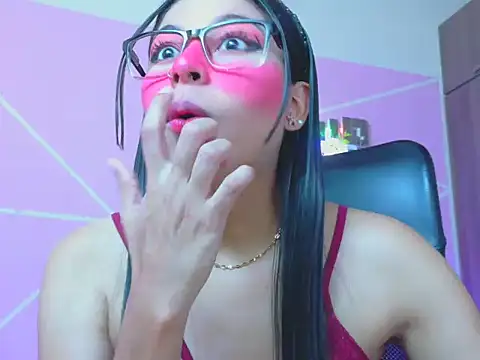  ALLYSON18  online show from 17, 5, 2026
