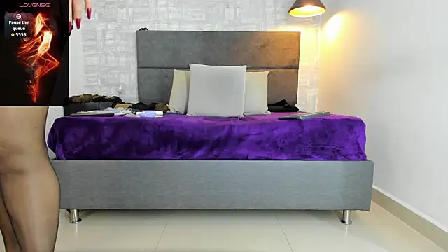 missnatash online show from 30, 6, 2026