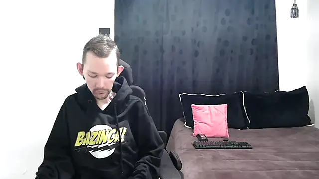 Sophia and Thomas online show from 16, 2, 2025