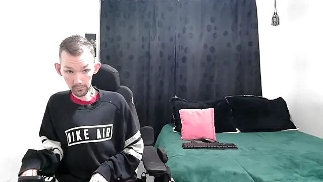 Sophia and Thomas online show from 16, 3, 2025