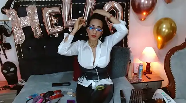 Snapshot of SamaraMartinez chatting on 9, 2, 2025 SamaraMartinez online show from 9, 2, 2025