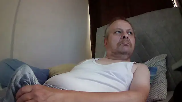 Snapshot of amylrmm1903 chatting on 26, 7, 2026 amylrmm1903 online show from 26, 7, 2026