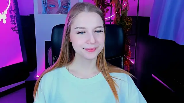 CuteMousee online show from 7, 12, 2024