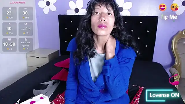 Snapshot of karolinee_66_ chatting on 13, 2, 2026 karolinee 66 online show from 13, 2, 2026