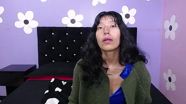 Snapshot of karolinee_66_ chatting on 25, 2, 2026 karolinee 66 online show from 25, 2, 2026