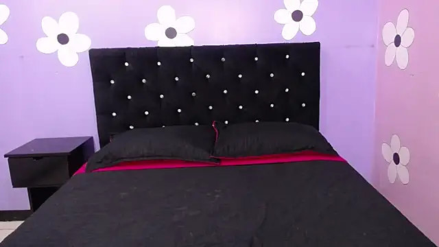 Snapshot of karolinee_66_ chatting on 26, 2, 2026 karolinee 66 online show from 26, 2, 2026