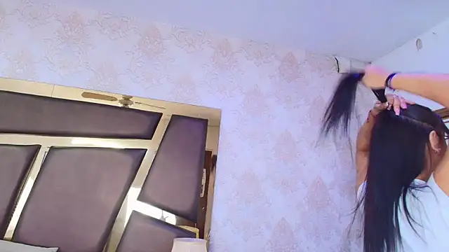 ZoehRoux online show from 29, 1, 2025