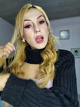 Snapshot of alicev_kitty chatting on 18, 2, 2025 alicev kitty online show from 18, 2, 2025