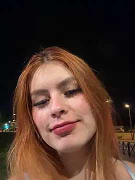 Isa smeraldy online show from 17, 9, 2025