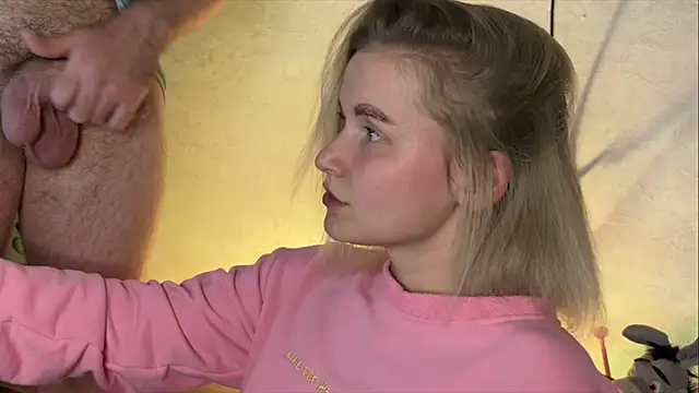 Snapshot of Adelovenick chatting on 21, 3, 2025 Adelovenick online show from 21, 3, 2025