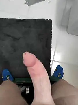 moaning4you95 online show from 6, 2, 2025