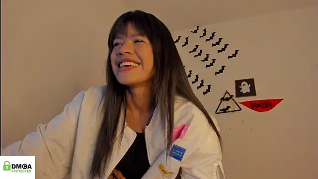 meganthompsonn22 online show from 28, 10, 2025