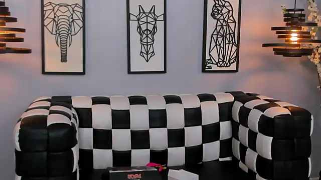 SARAFOXX  online show from 21, 12, 2024