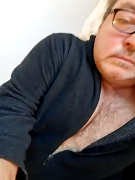 Snapshot of bluangelo chatting on 17, 12, 2024 bluangelo online show from 17, 12, 2024