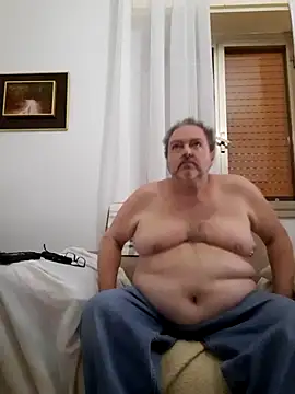 Snapshot of bluangelo chatting on 5, 3, 2025 bluangelo online show from 5, 3, 2025