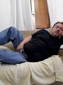 Snapshot of bluangelo chatting on 17, 3, 2025 bluangelo online show from 17, 3, 2025