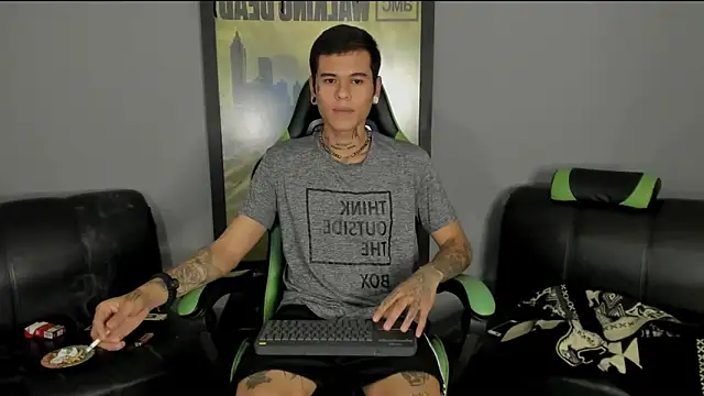 jamesinked  online show from 25, 2, 2025