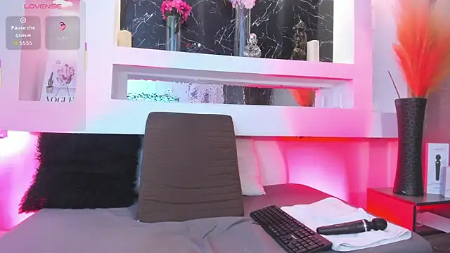 Snapshot of Cinthya_mjs chatting on 10, 6, 2026 Cinthya mjs online show from 10, 6, 2026