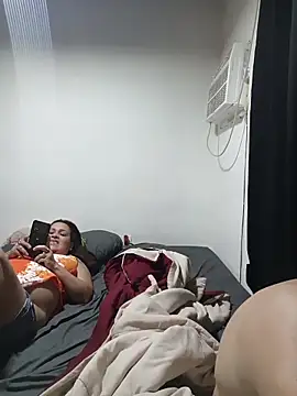 Milfvalesk online show from 14, 6, 2026