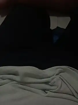 beautiful hands  online show from 12, 11, 2025