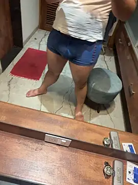 versatile guy01 online show from 1, 11, 2025