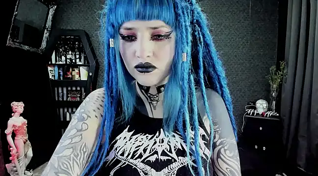 Snapshot of DimmuandDarkness chatting on 4, 1, 2025 DimmuandDarkness online show from 4, 1, 2025