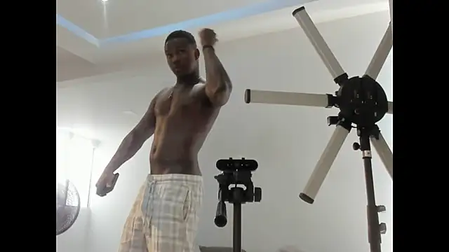 Troykhalil online show from 20, 4, 2026