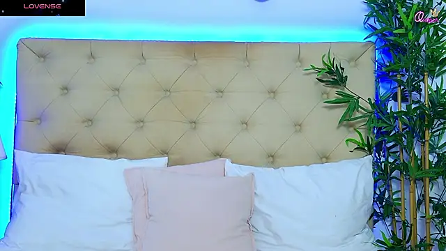 DaliyaArabian online show from 9, 2, 2026