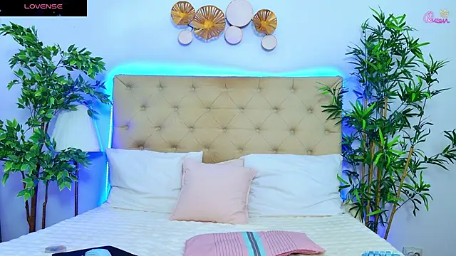 DaliyaArabian online show from 5, 4, 2026