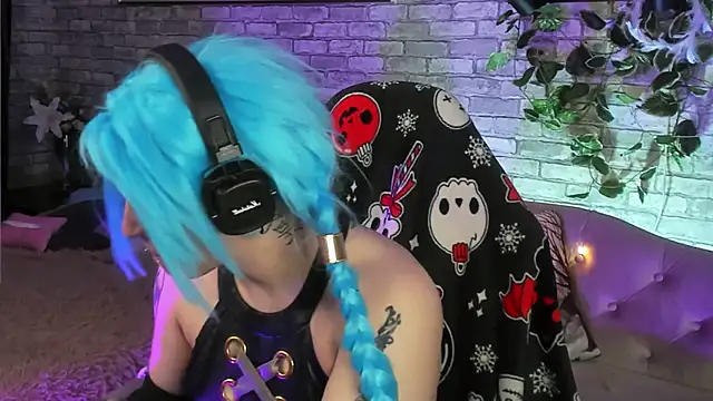 Snapshot of Alex_Howell chatting on 9, 1, 2025 Alex Howell online show from 9, 1, 2025