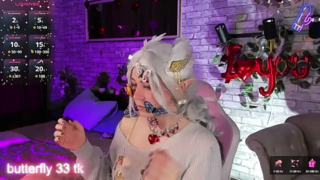 Snapshot of Alex_Howell chatting on 8, 3, 2025 Alex Howell online show from 8, 3, 2025