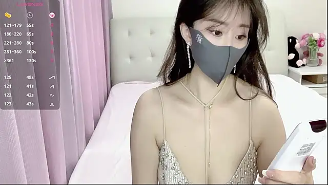 aisha123123 online show from 12, 1, 2025