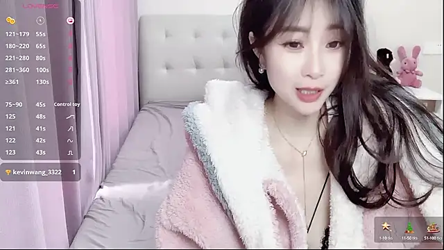 aisha123123 online show from 16, 1, 2025