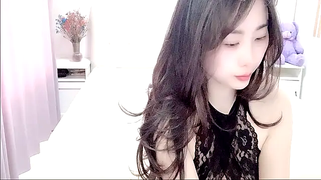 Snapshot of aisha123123 chatting on 13, 1, 2026 aisha123123 online show from 13, 1, 2026