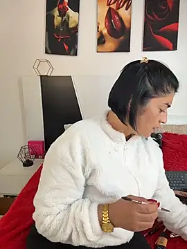karenlennox1 online show from 17, 7, 2026