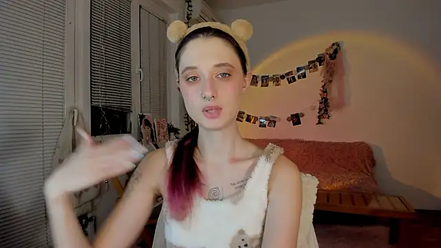 Jenny darling love online show from 24, 12, 2024