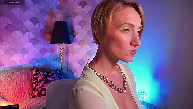 UmaTruewoman online show from 22, 3, 2025