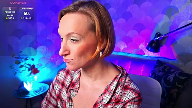 UmaTruewoman online show from 13, 10, 2025