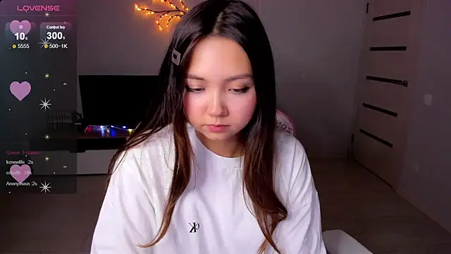 Fluffy Rose online show from 28, 9, 2025