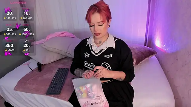 Snapshot of Paiige_peach chatting on 27, 5, 2026 Paiige peach online show from 27, 5, 2026