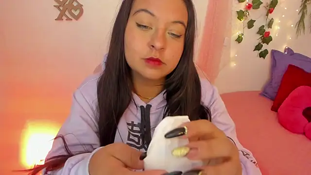 Snapshot of Sweet_Chloe06 chatting on 11, 2, 2025 Sweet Chloe06 online show from 11, 2, 2025