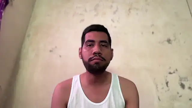 EnriquePersian197 online show from 1, 1, 2025