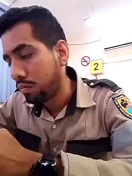 EnriquePersian197 online show from 2, 1, 2025