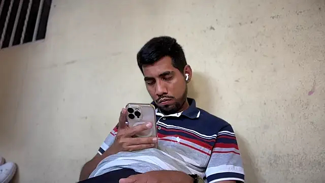 EnriquePersian197 online show from 9, 2, 2025