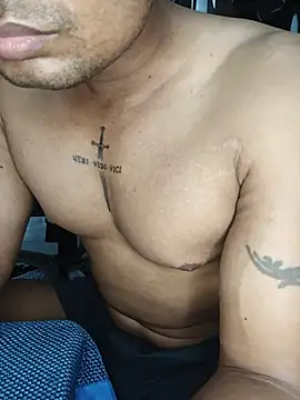 Snapshot of loveboyrp chatting on 25, 7, 2026 loveboyrp online show from 25, 7, 2026
