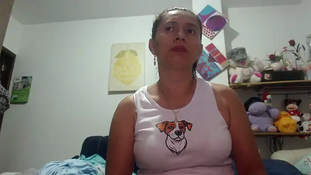 Snapshot of sexy_mary_69 chatting on 12, 9, 2025 sexy mary 69 online show from 12, 9, 2025
